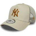 beige-trucker-kasket-med-brunt-logo-a-frame-league-essential-fra-new-york-yankees-mlb-fra-new-era