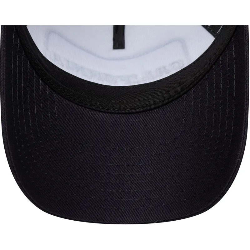 hvid-og-marinebla-trucker-kasket-a-frame-location-los-angeles-byer-og-strande-californien-fra-new-era