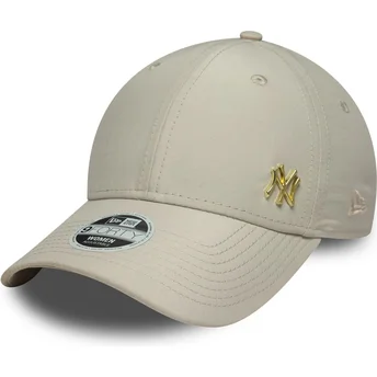 Buet beige justerbar kasket med guldlogo til kvinder 9FORTY Flawless fra New York Yankees MLB fra New Era