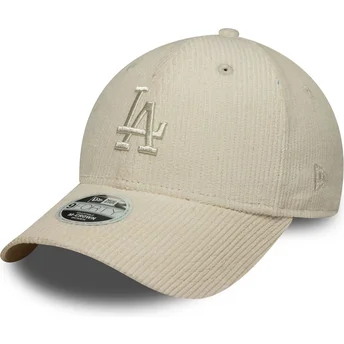 Gorra curva beige ajustable con logo beige para mujer 9FORTY M-Crown Pastel Cord de Los Angeles Dodgers MLB de New Era