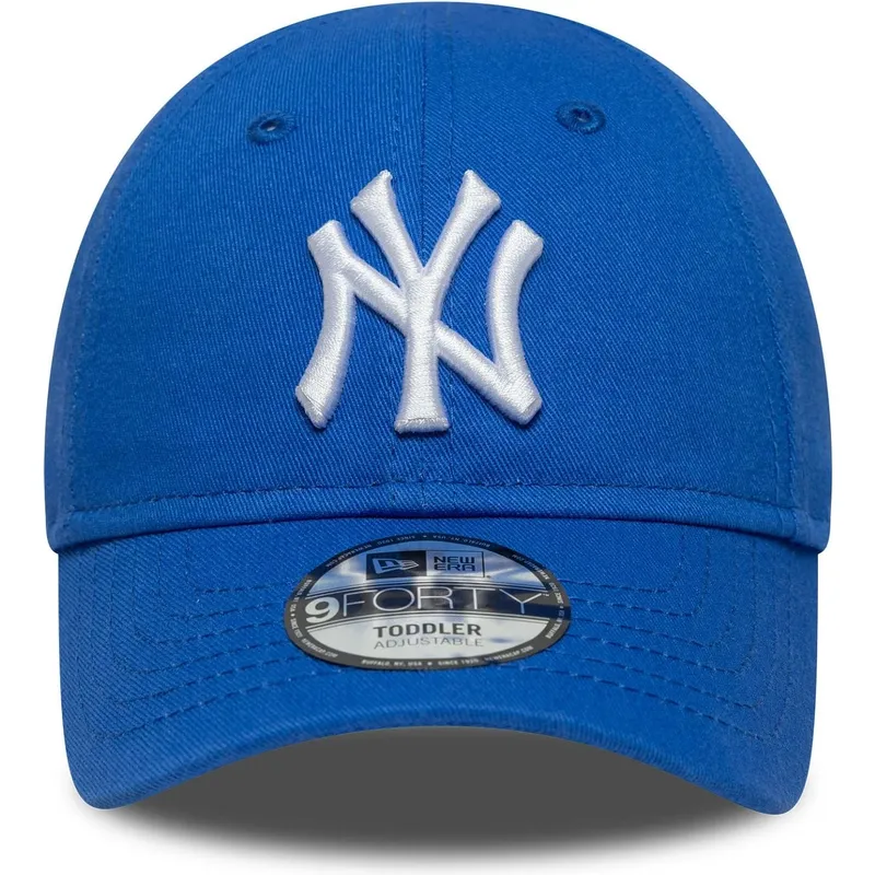 justerbar-bla-buet-kasket-til-smaborn-9forty-league-essential-fra-new-york-yankees-mlb-fra-new-era