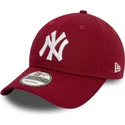 morkerod-justerbar-kurvet-kasket-9twenty-league-essential-fra-new-york-yankees-mlb-fra-new-era