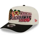 buet-beige-og-sort-snapback-kasket-9fifty-a-frame-classic-fra-chicago-blackhawks-nhl-fra-new-era