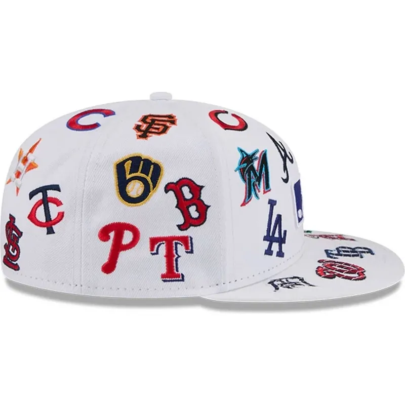 hvid-flad-fitted-59fifty-all-over-kasket-fra-mlb-fra-new-era