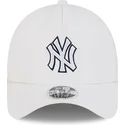 hvid-trucker-kasket-9forty-apex-batting-practice-fra-new-york-yankees-mlb-fra-new-era