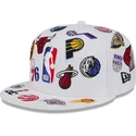 hvid-fitted-59fifty-all-over-nba-flatcap-fra-new-era
