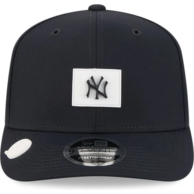 gorra-curva-azul-marino-snapback-9seventy-stretch-snap-clubhouse-de-new-york-yankees-mlb-de-new-era