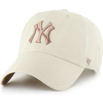 Beige justerbar buet kasket Clean Up Ballpark Mojave fra New York Yankees MLB fra 47 Brand