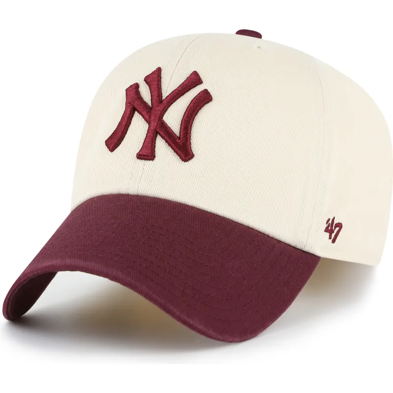 buet-beige-og-bordeaux-justerbar-kasket-clean-up-two-tone-no-loop-label-fra-new-york-yankees-mlb-fra-47-brand