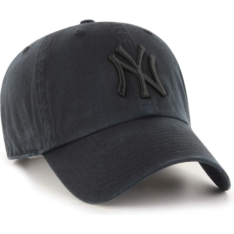 sort-justerbar-curved-kasket-med-sort-logo-clean-up-fra-new-york-yankees-mlb-fra-47-brand