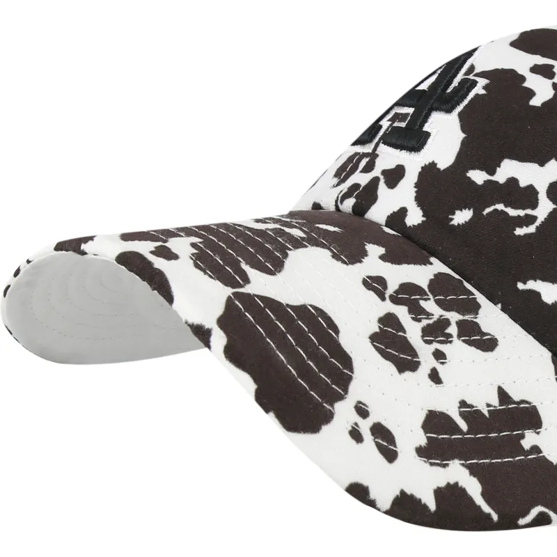 hvid-justerbar-buet-kasket-clean-up-bessie-fra-los-angeles-dodgers-mlb-fra-47-brand