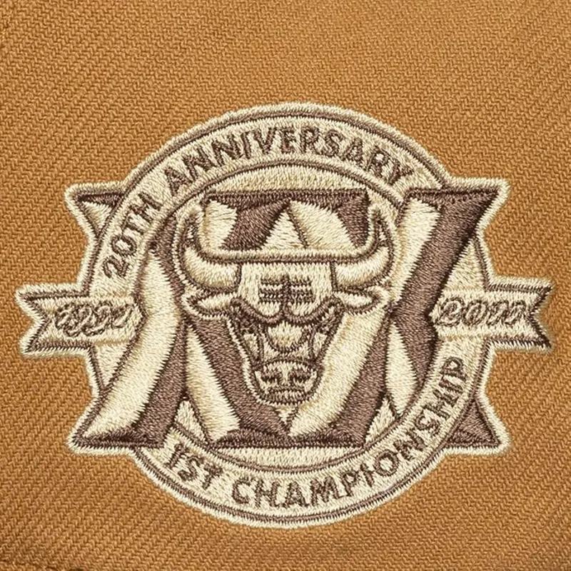 brun-justerbar-flat-cap-coffee-strapback-fra-chicago-bulls-nba-fra-mitchell-ness