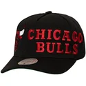 sort-curved-snapback-kasket-busted-pro-fra-chicago-bulls-nba-fra-mitchell-ness