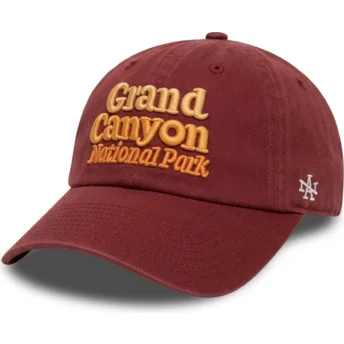 Rød justerbar buet kasket Ballpark Grand Canyon National Park fra American Needle