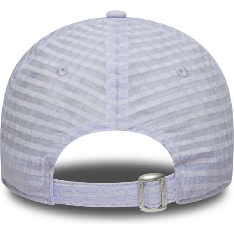justerbar-violet-buet-kasket-med-violet-logo-til-kvinder-9twenty-seersucker-fra-new-york-yankees-mlb-fra-new-era