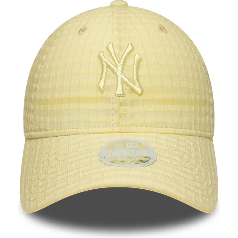 gul-justerbar-buet-kasket-med-gult-logo-til-kvinder-9twenty-seersucker-fra-new-york-yankees-mlb-fra-new-era