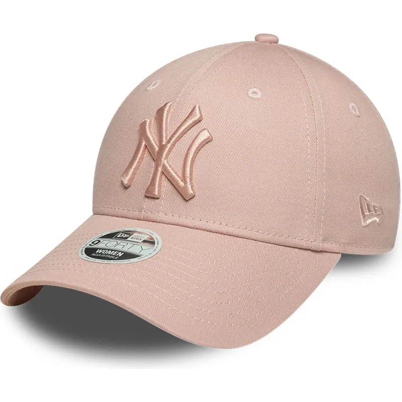 lyserod-justerbar-buet-kasket-med-lyserodt-logo-til-kvinder-9forty-league-essential-fra-new-york-yankees-mlb-fra-new-era