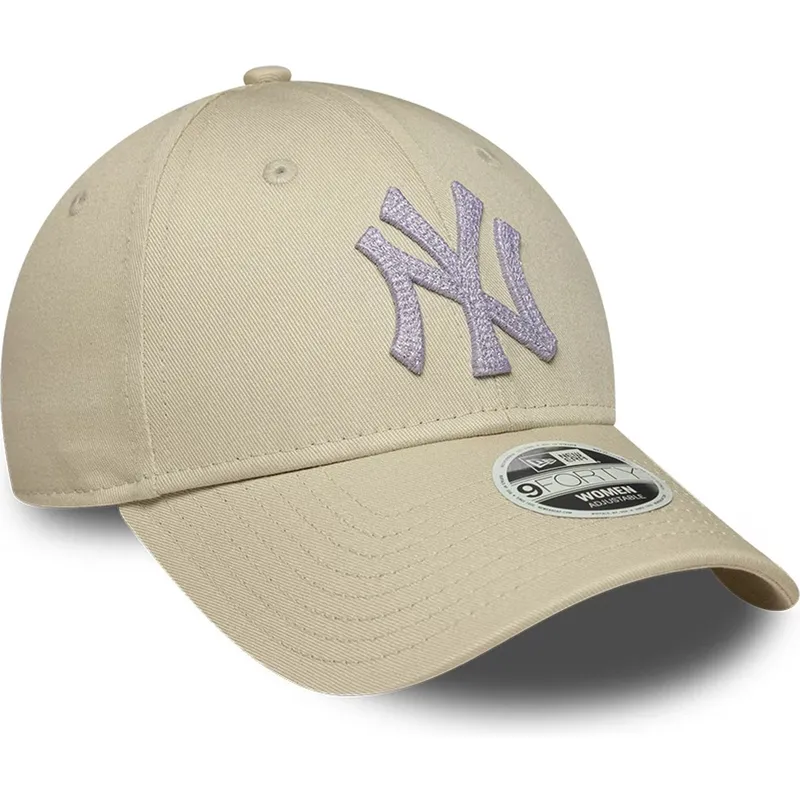 buet-beige-justerbar-kasket-til-kvinder-9forty-metallic-fra-new-york-yankees-mlb-fra-new-era