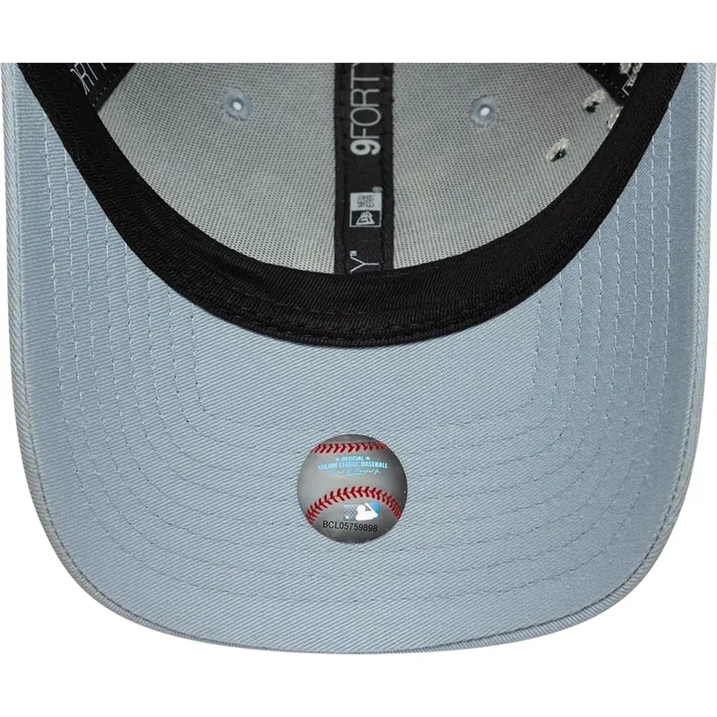 bla-justerbar-buet-kasket-til-kvinder-9forty-floral-icon-fra-los-angeles-dodgers-mlb-fra-new-era