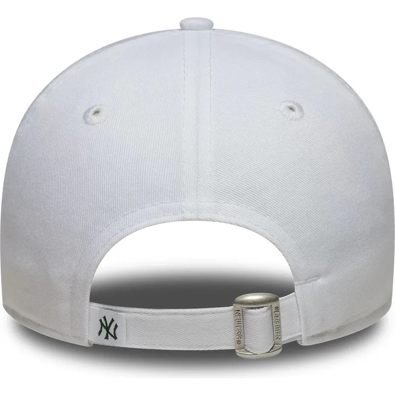 hvid-justerbar-buet-kasket-til-kvinder-9forty-floral-infill-fra-new-york-yankees-mlb-fra-new-era