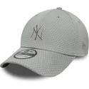 gra-buet-kasket-justerbar-39thirty-stretch-mesh-fra-new-york-yankees-mlb-fra-new-era