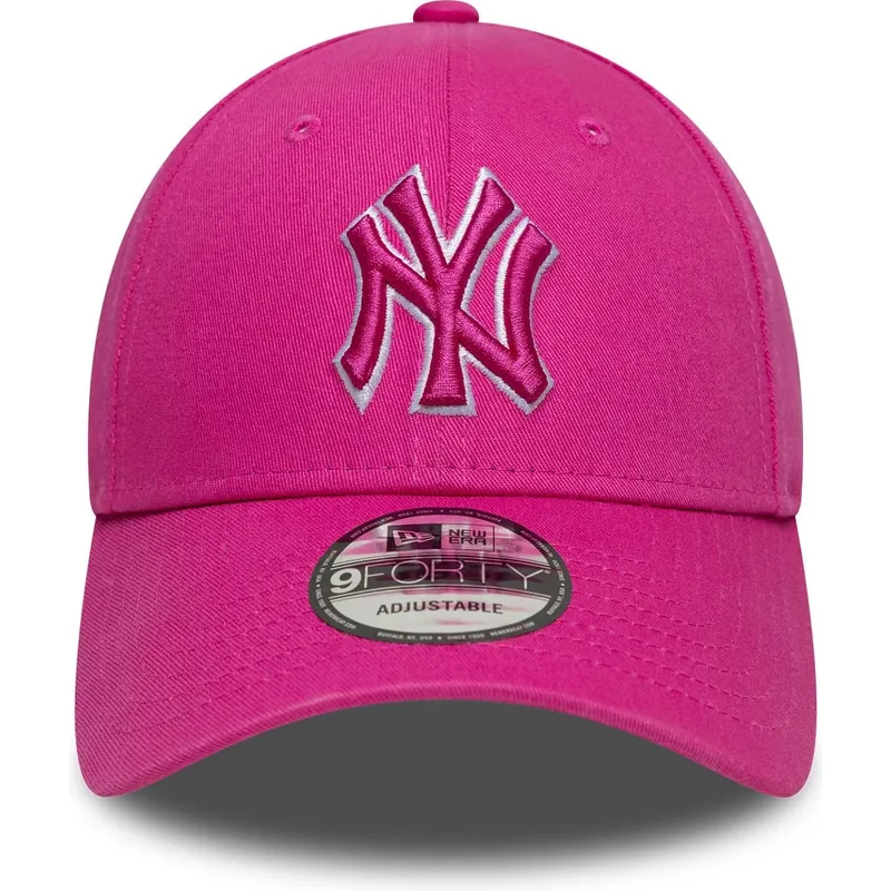 justerbar-lyserod-kurvet-kasket-med-lyserodt-logo-9forty-team-outline-fra-new-york-yankees-mlb-fra-new-era
