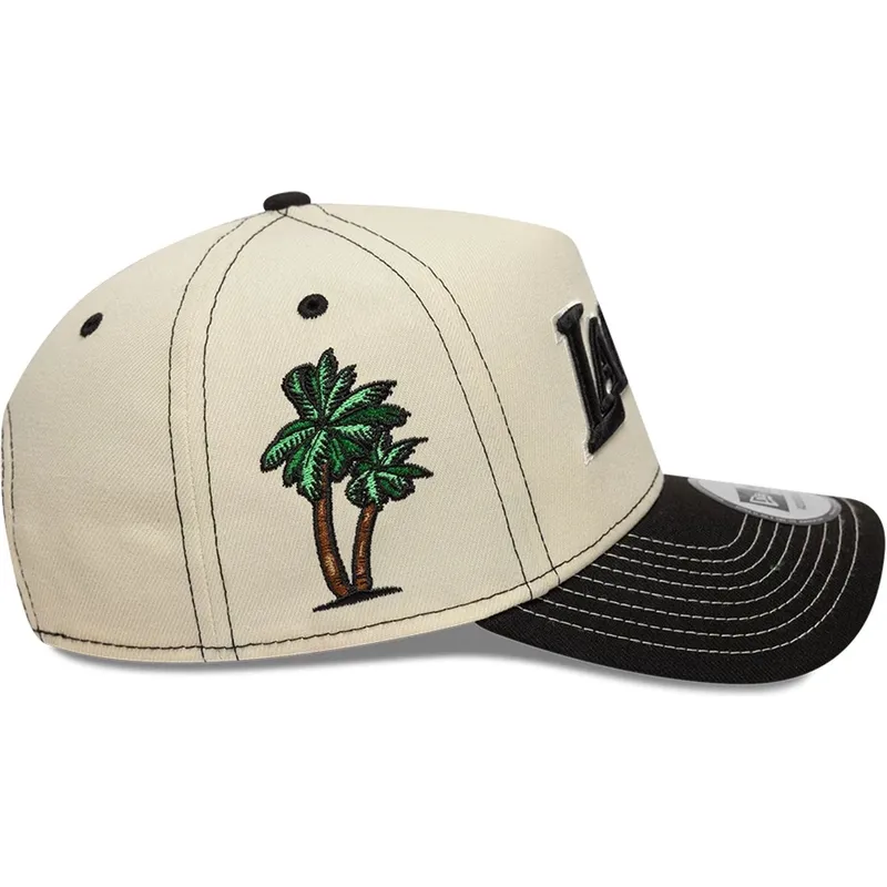 buet-beige-og-sort-snapback-kasket-e-frame-city-icon-fra-los-angeles-lakers-nba-fra-new-era
