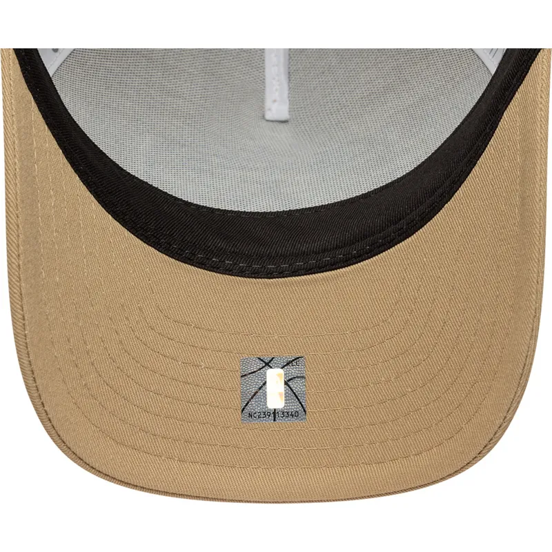 beige-trucker-kasket-9forty-m-crown-a-frame-fra-los-angeles-lakers-nba-fra-new-era