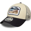 beige-og-marinebla-trucker-kasket-9forty-m-crown-a-frame-fra-new-era