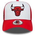 rod-og-hvid-trucker-kasket-a-frame-side-patch-fra-chicago-bulls-nba-fra-new-era