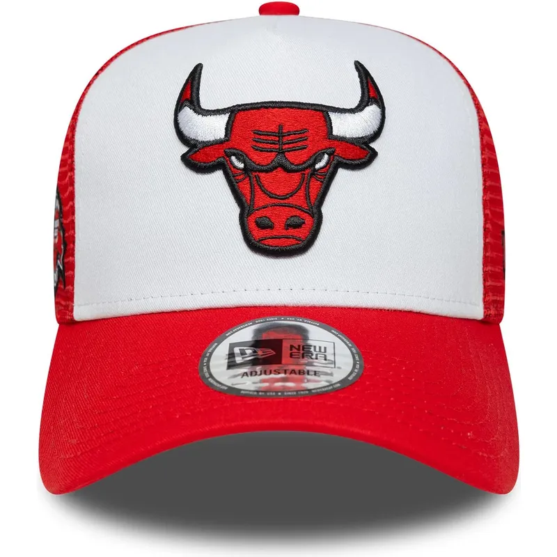 rod-og-hvid-trucker-kasket-a-frame-side-patch-fra-chicago-bulls-nba-fra-new-era