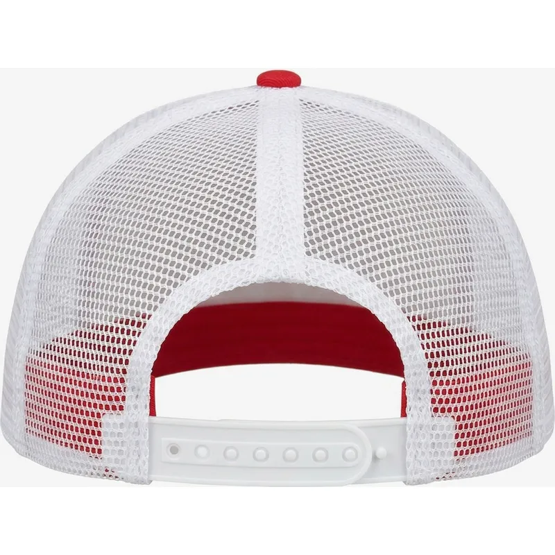 rod-og-hvid-trucker-kasket-underdogs-the-trucker-fra-homenage