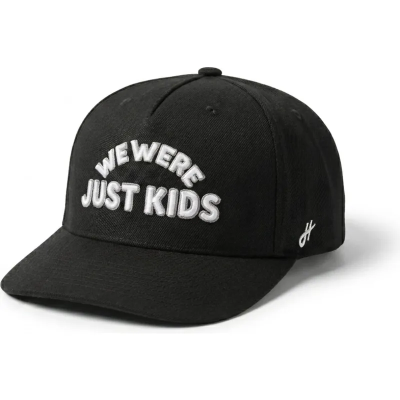 sort-snapback-kasket-med-buet-skygge-just-kids-outline-the-retro-fra-homenage