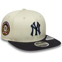 beige-flad-snapback-kasket-med-marineblat-logo-9fifty-original-fit-world-series-fra-new-york-yankees-mlb-fra-new-era
