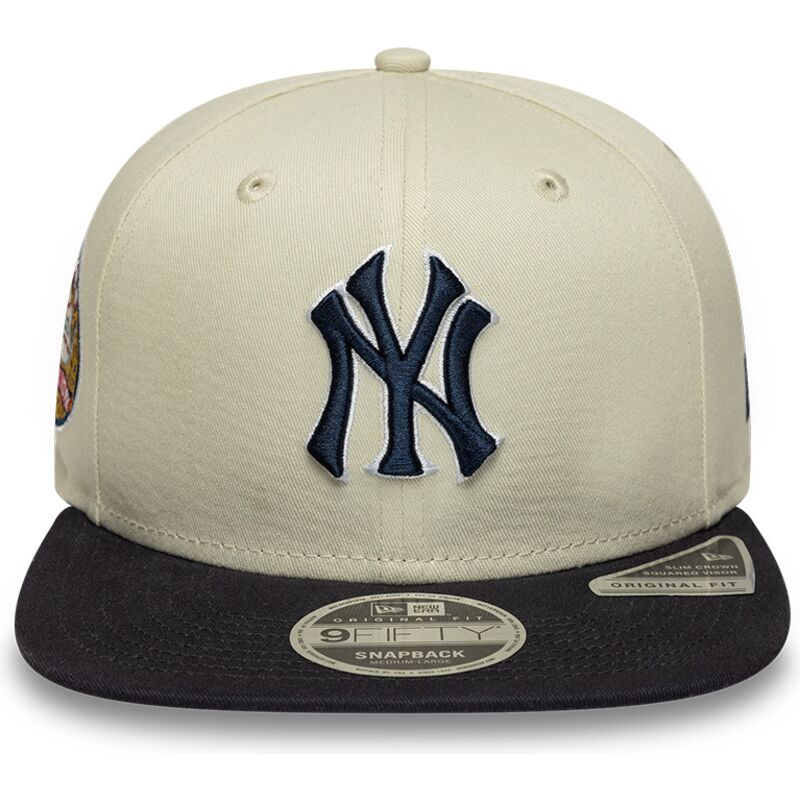 beige-flad-snapback-kasket-med-marineblat-logo-9fifty-original-fit-world-series-fra-new-york-yankees-mlb-fra-new-era