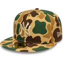 flad-kasket-camouflage-justeret-med-beige-logo-59fifty-camo-fra-new-york-yankees-mlb-fra-new-era