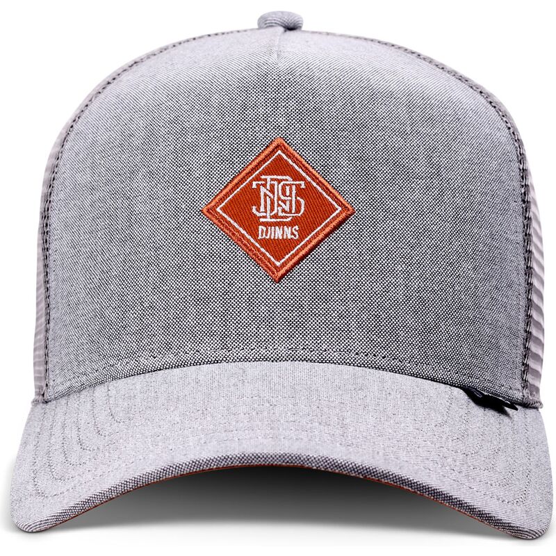 gra-trucker-kasket-med-rodt-logo-hft-oxfordcontra-fra-djinns