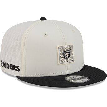 Beige og sort flat cap snapback 9FIFTY Training Pack 2026 fra Las Vegas Raiders NFL fra New Era