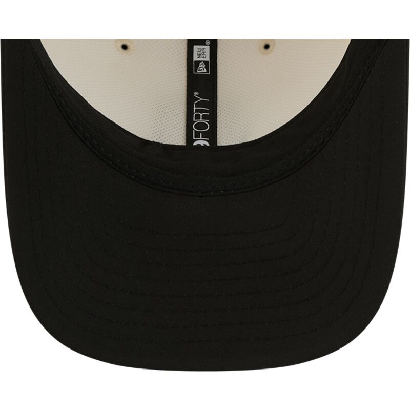 beige-og-sort-buet-kasket-snapback-9forty-m-crown-training-pack-2026-fra-las-vegas-raiders-nfl-fra-new-era
