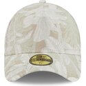buet-beige-justerbar-kasket-59forty-a-frame-leafy-palm-fra-new-era