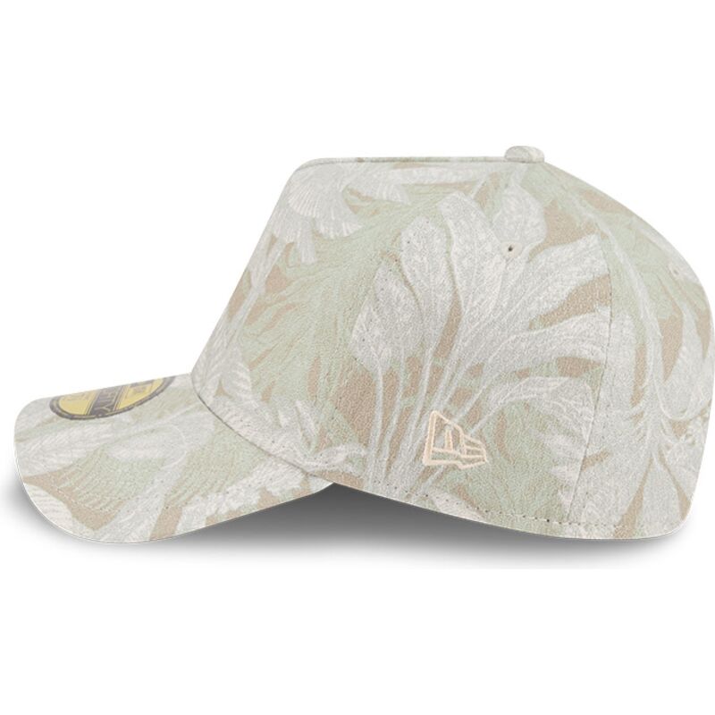 buet-beige-justerbar-kasket-59forty-a-frame-leafy-palm-fra-new-era
