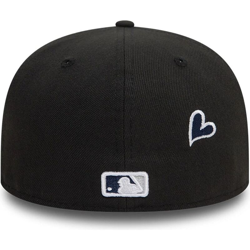 sort-fitted-59fifty-heart-icon-kasket-fra-new-york-yankees-mlb-af-new-era
