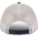 beige-og-marinebla-trucker-kasket-9forty-m-crown-a-frame-fray-fra-new-york-yankees-mlb-fra-new-era