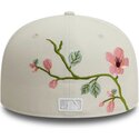 flad-beige-kasket-justerbar-59fifty-floral-fra-new-york-yankees-mlb-fra-new-era
