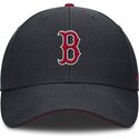 justerbar-marinebla-buet-kasket-til-dreng-dri-fit-club-structured-fra-boston-red-sox-mlb-fra-nike