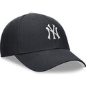 justerbar-marinebla-buet-kasket-til-dreng-dri-fit-club-structured-fra-new-york-yankees-mlb-fra-nike