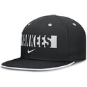 sort-flad-kasket-justerbar-primetime-dri-fit-true-structured-round-bill-fra-new-york-yankees-mlb-fra-nike