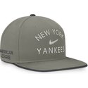 gron-flat-snapback-kasket-dri-fit-pro-structured-square-bill-fra-new-york-yankees-mlb-fra-nike
