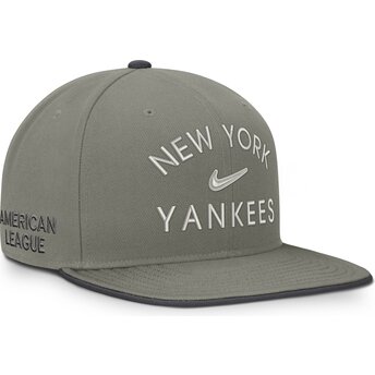Grøn flat snapback kasket Dri-Fit Pro Structured Square Bill fra New York Yankees MLB fra Nike