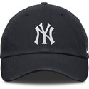 justerbar-marinebla-buet-kasket-til-dreng-club-unstructured-organic-cotton-fra-new-york-yankees-mlb-fra-nike